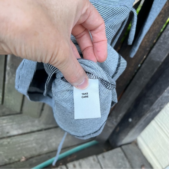 Avec Les Filles Striped Long Sleeve Wrap Dress Gray Sz L - Picture 9 of 16